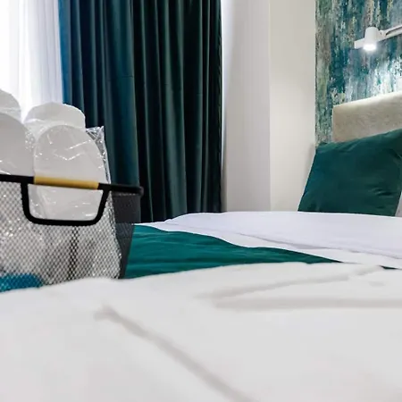 Hotell Nsm Cicolella 4*